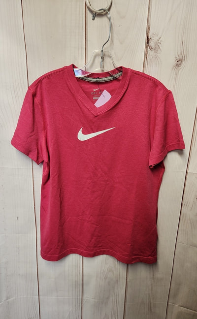 Nike Girl's Size 14/16 Pink Shirt