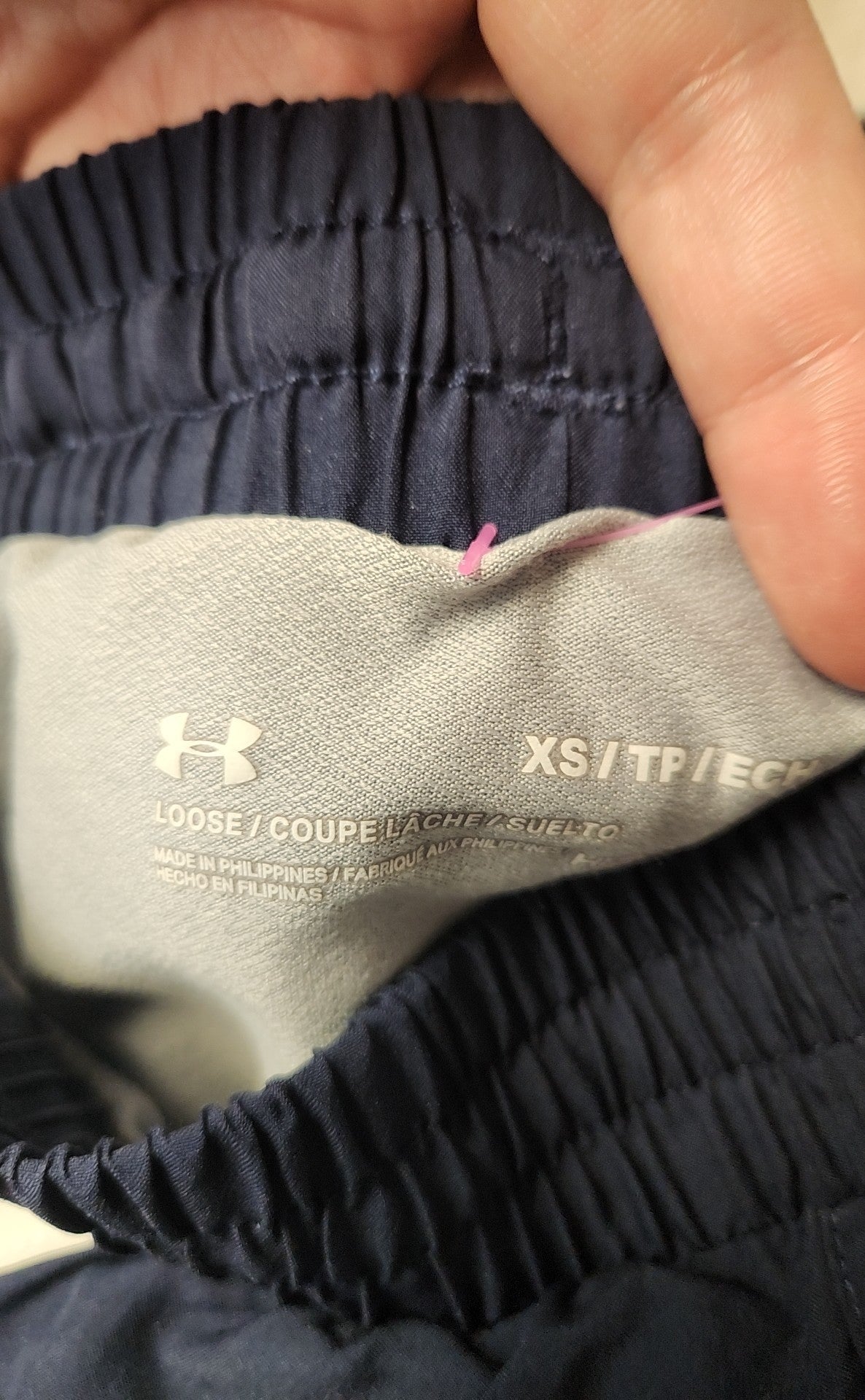 Under Armour Women's Size XS Navy Active Shorts
