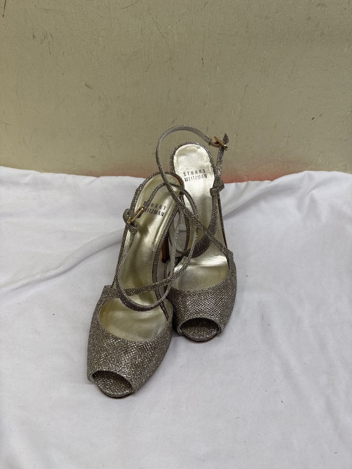 Stuart Weitzman Women's Size 6-1/2 Silver Pumps Shoes