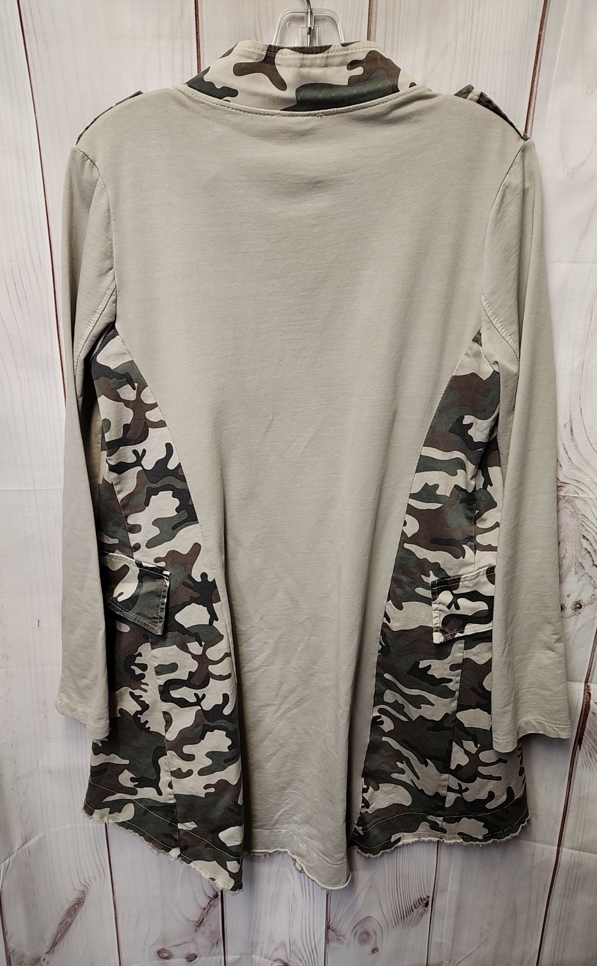 Suzy D London Women's Size M Brown Camo Cardigan