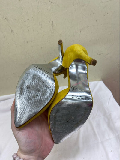 Chinese Laundry Women's Size 5-1/2 Yellow Pumps