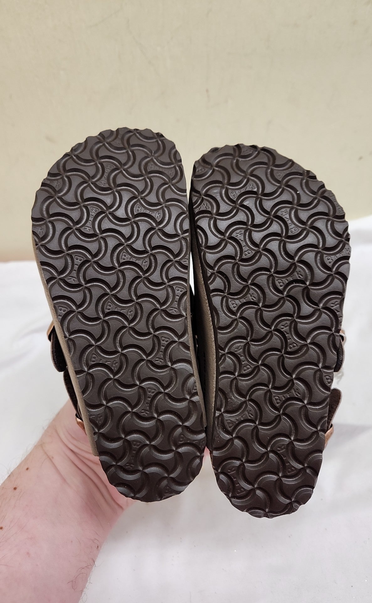 NWT Birkenstock Girl's Size 9 Brown Boston Clogs Shoes