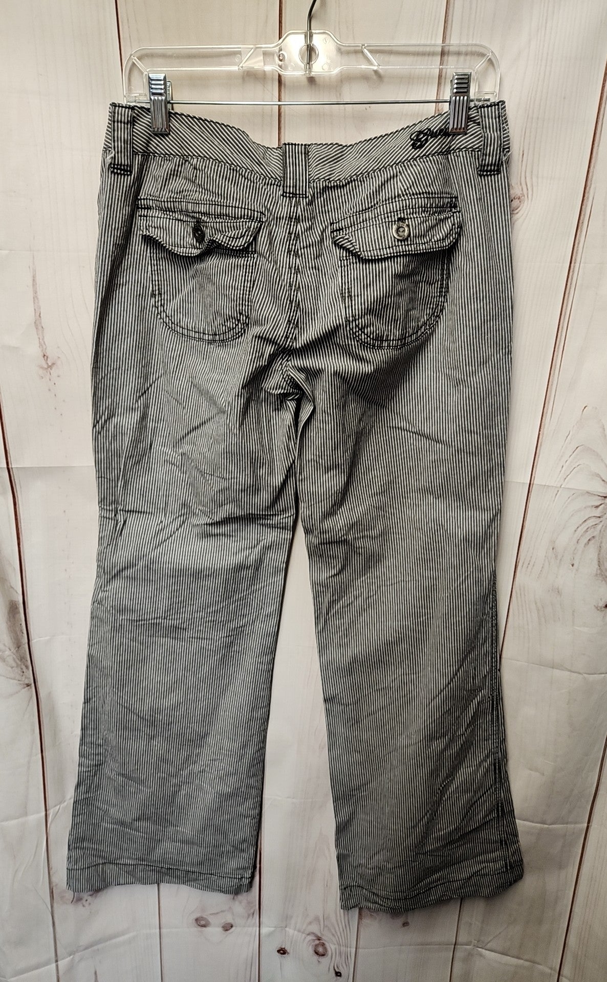 Guess Women's Size 28 (5-6) Gray Pants