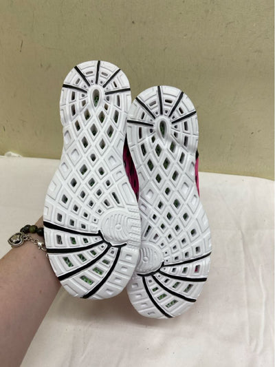 Women's Size 38 = 7-1/2 Pink Water Sneakers