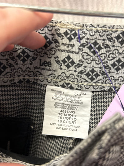 NWT Lee Women's Size 16 Short Gray Pants