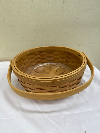 Round Basket w/ Handle