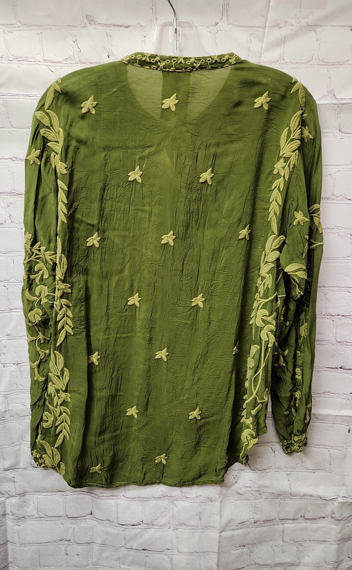 Johnny Was Women's Size M Green Floral Long Sleeve Top