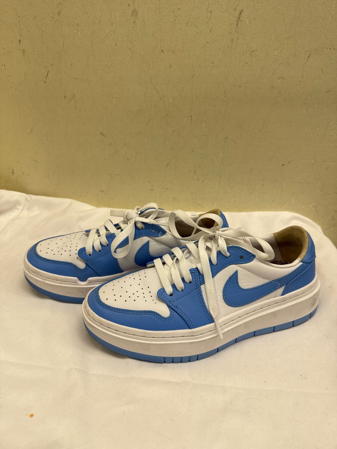 Nike Air Jordan 1 Elevate Low Women's Size 8 Blue & White Sneakers Shoes