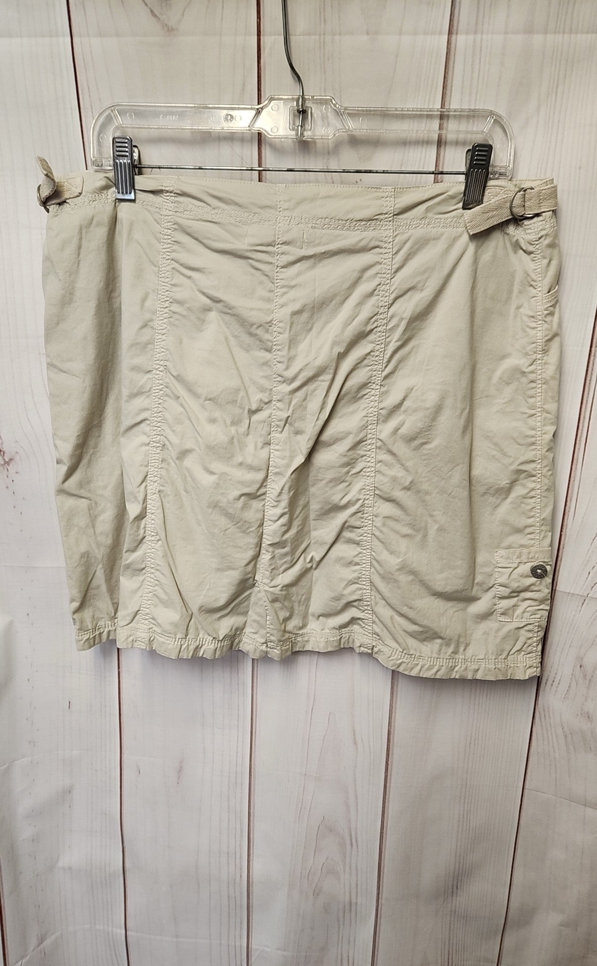 Fresh Produce Women's Size L Beige Skorts