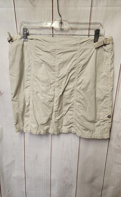 Fresh Produce Women's Size L Beige Skorts