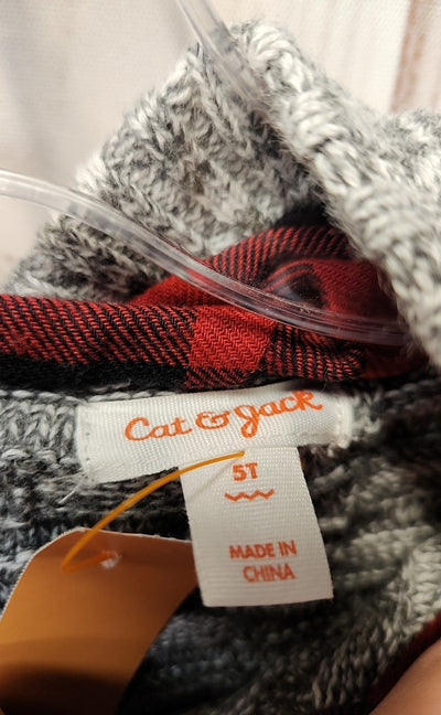 Cat & Jack Boy's Size 5 Gray Sweater