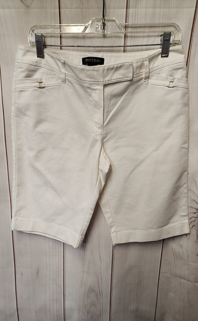White House Black Market Women's Size 6 White Slim Bermuda Shorts