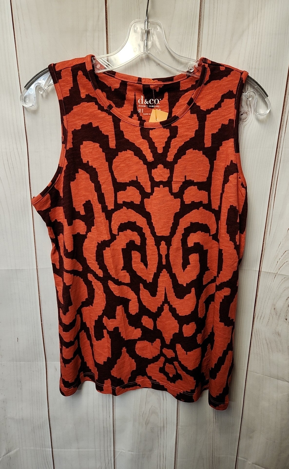D & Co Women's Size S Red Sleeveless Top