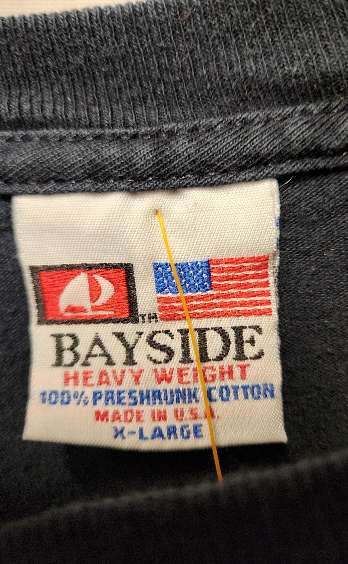 Bayside Men's Size XL Navy Shirt