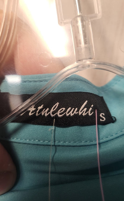 NWT Atnlewki Women's Size S Blue Short Sleeve Top