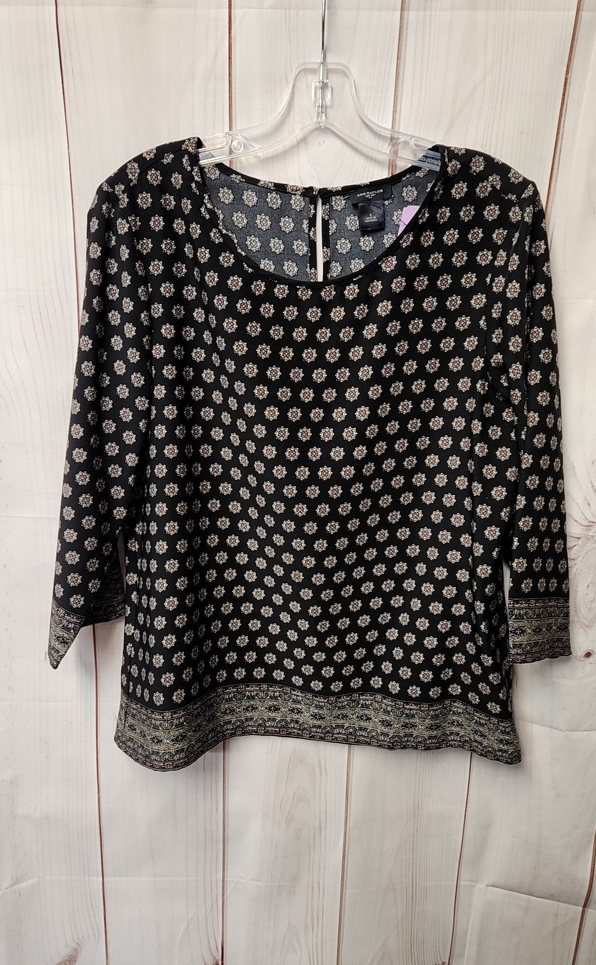 Ann Taylor Women's Size S Black 3/4 Sleeve Top