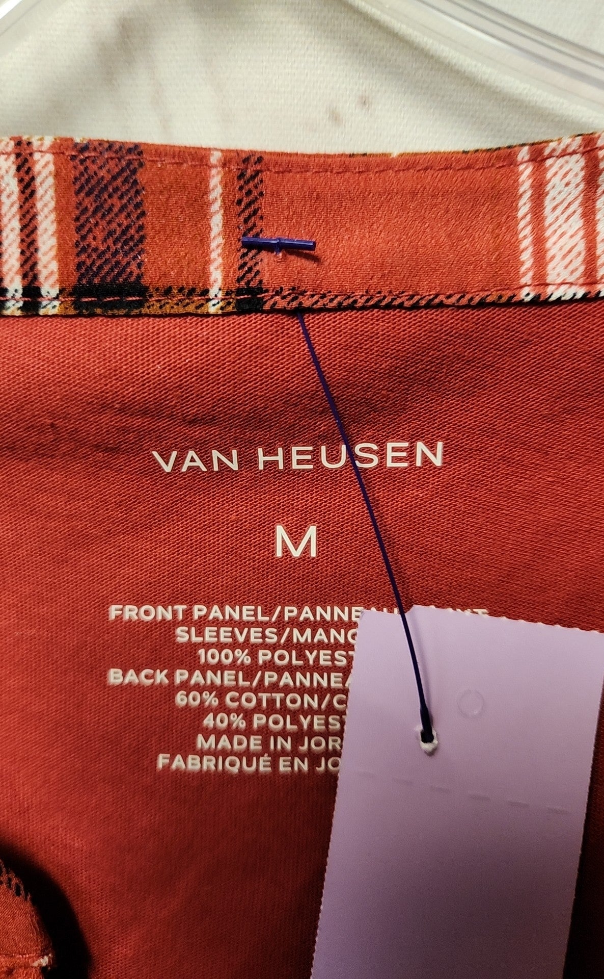 Van Heusen Women's Size M Red 3/4 Sleeve Top