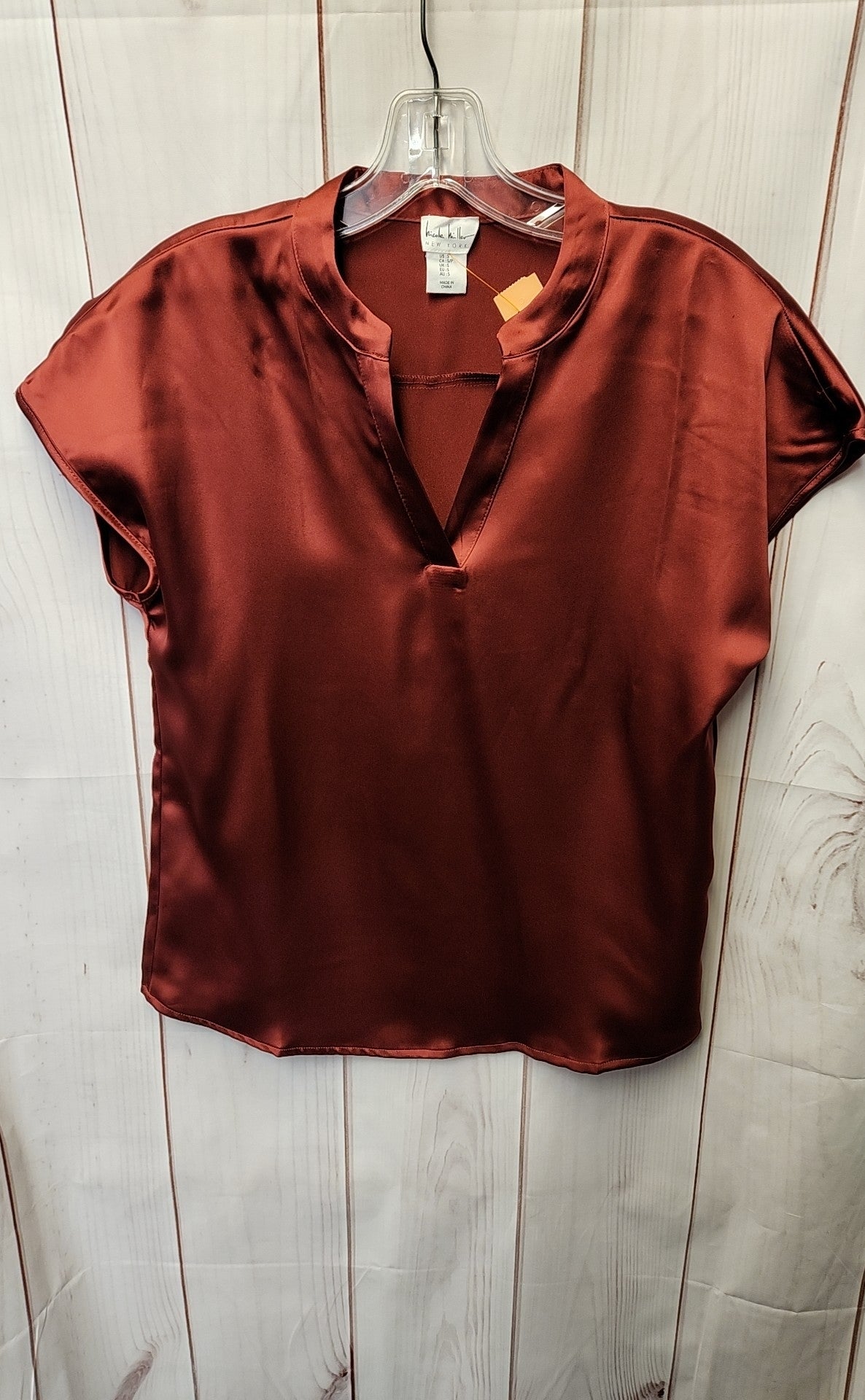Nicole Miller Women's Size S Red Sleeveless Top