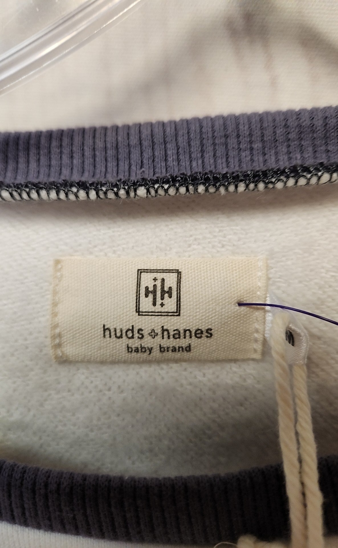 NWT Huds + Hanes Women's Size M White & Green Groovy Varsity Sweatshirt