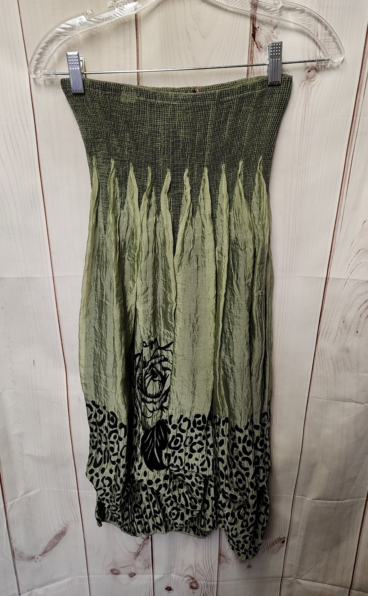 Lapis Women's Size One Size Green Dress