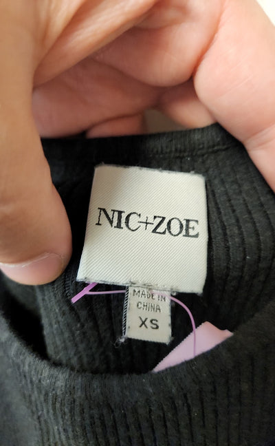 Nic & Zoe Women's Size XS Black Sleeveless Top