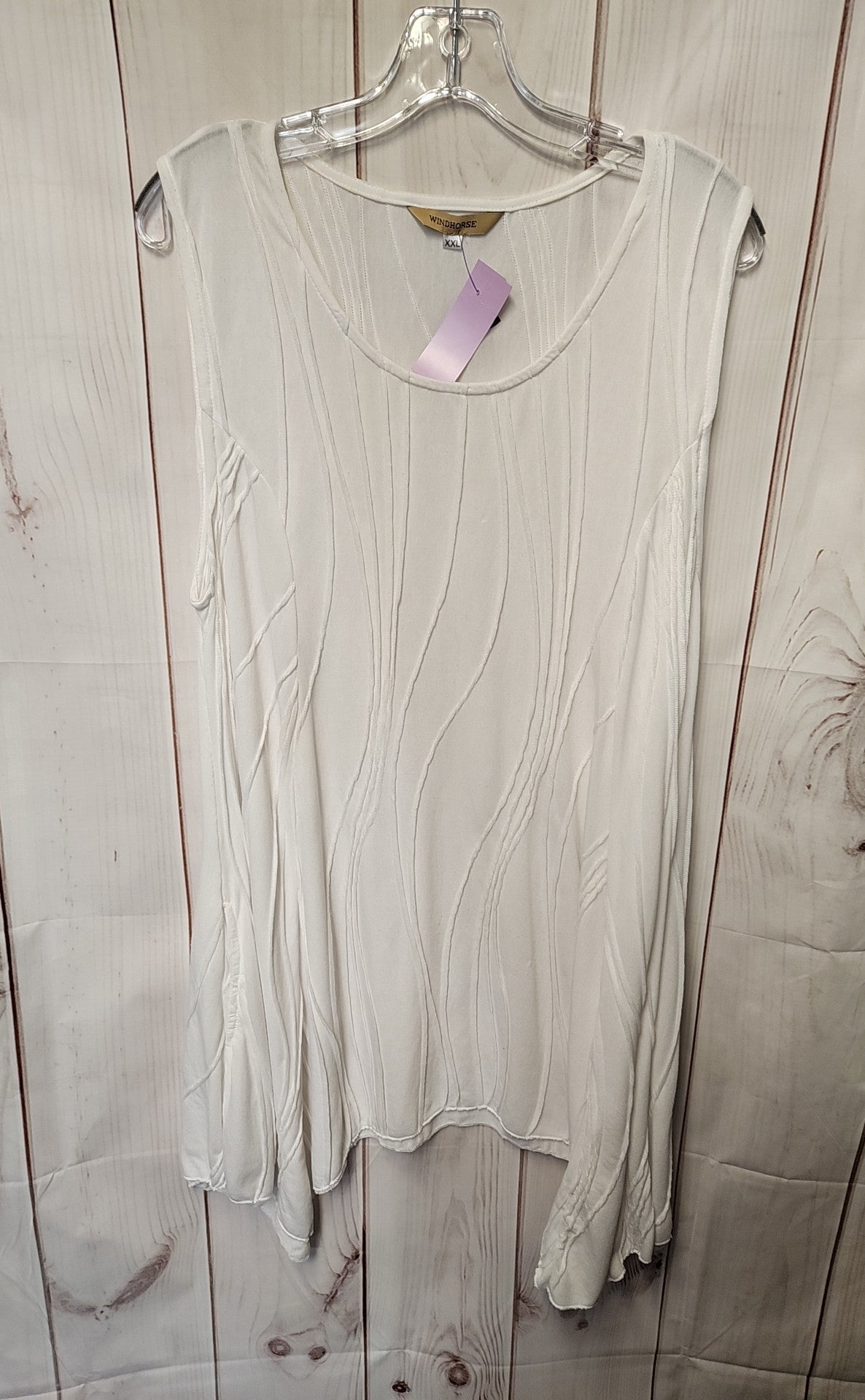 Windhorse Women's Size XXL White Sleeveless Top