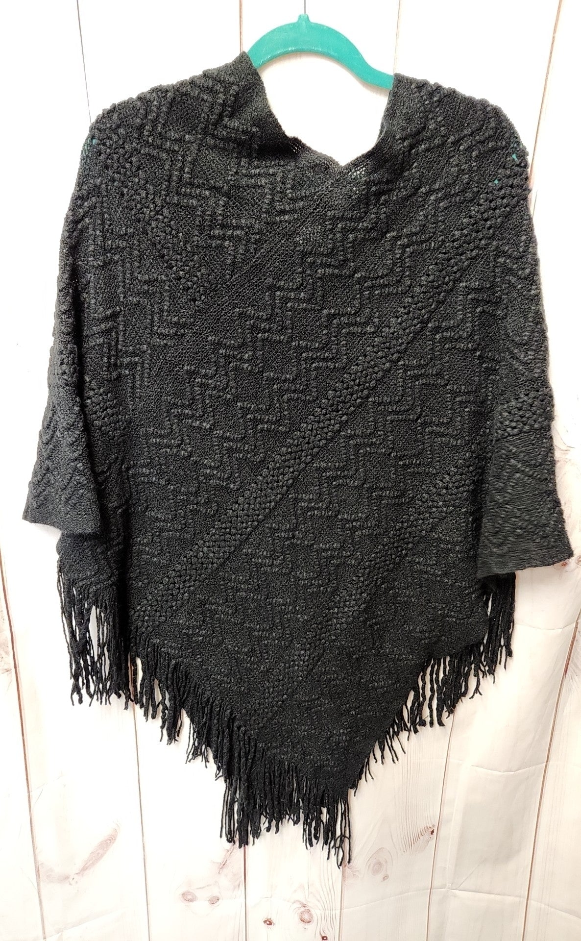 Do everything in Love Women's Size One Size Black Poncho
