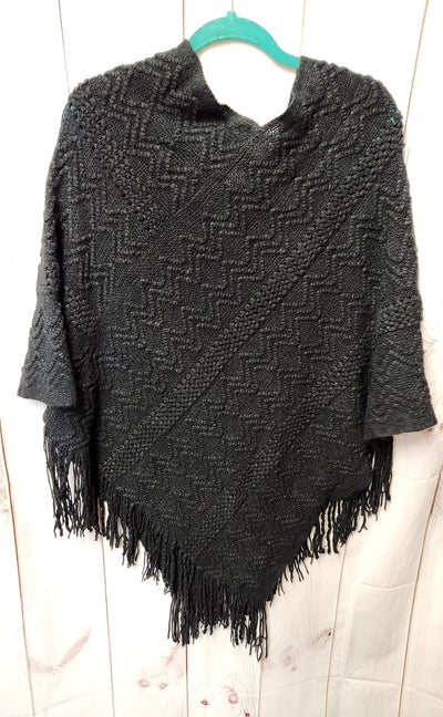 Do everything in Love Women's Size One Size Black Poncho