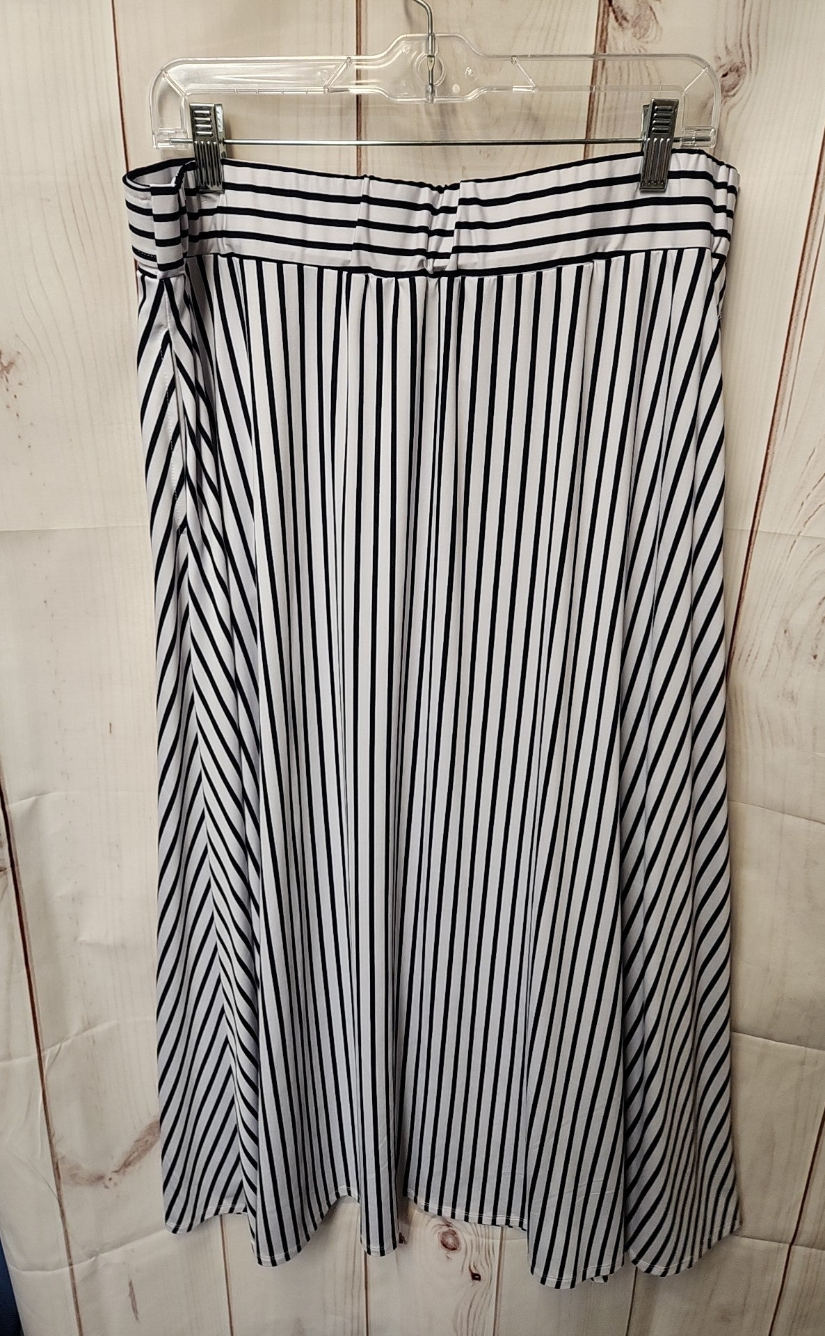 Robert Louis Women's Size XL White & Blue Skirt