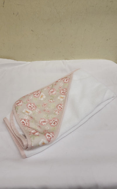 Kyle & Deena White Blanket 28x28