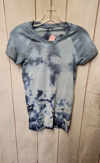 Lululemon Women's Size S Blue Short Sleeve Top