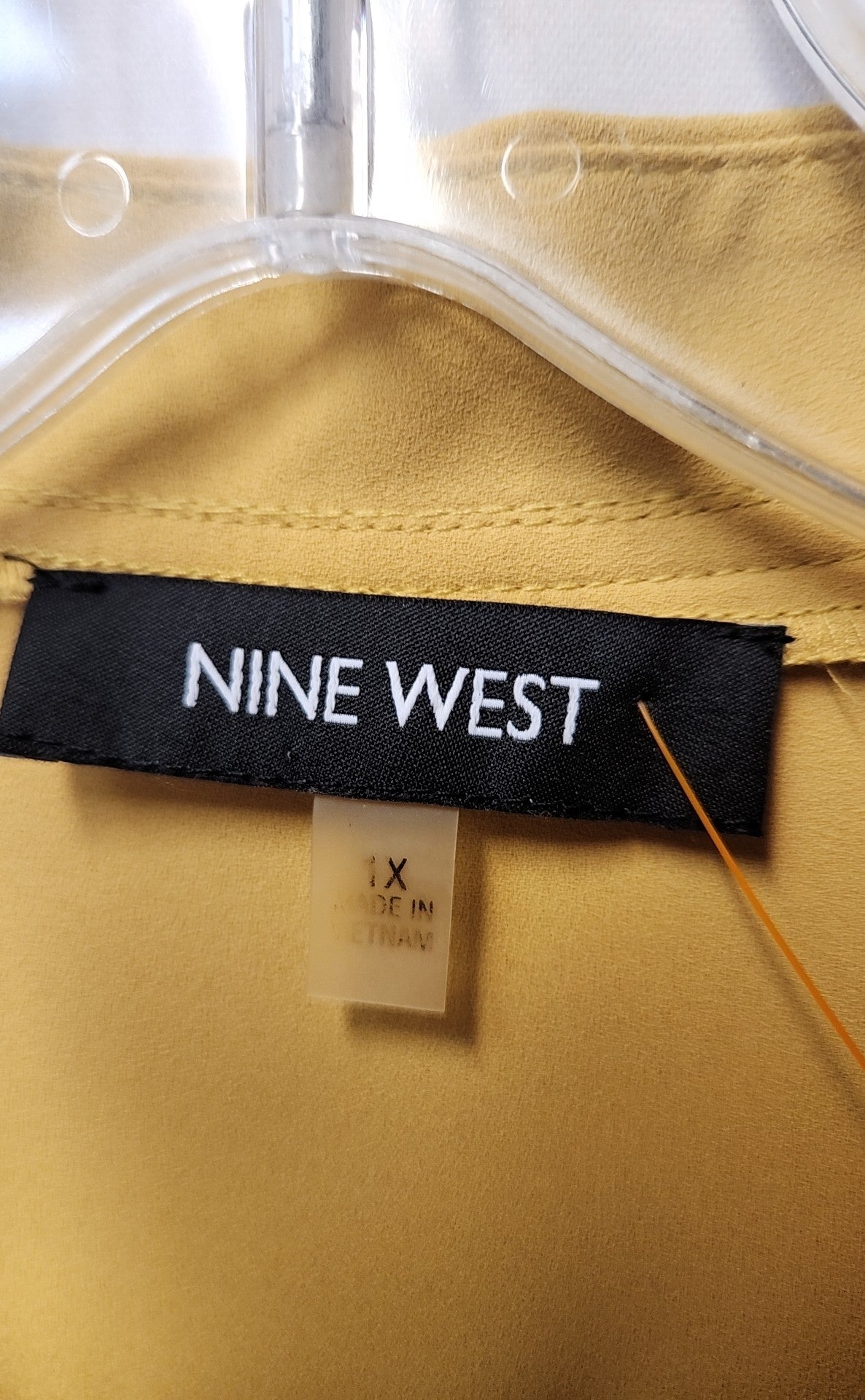 Nine West Women's Size 1X Yellow Long Sleeve Top