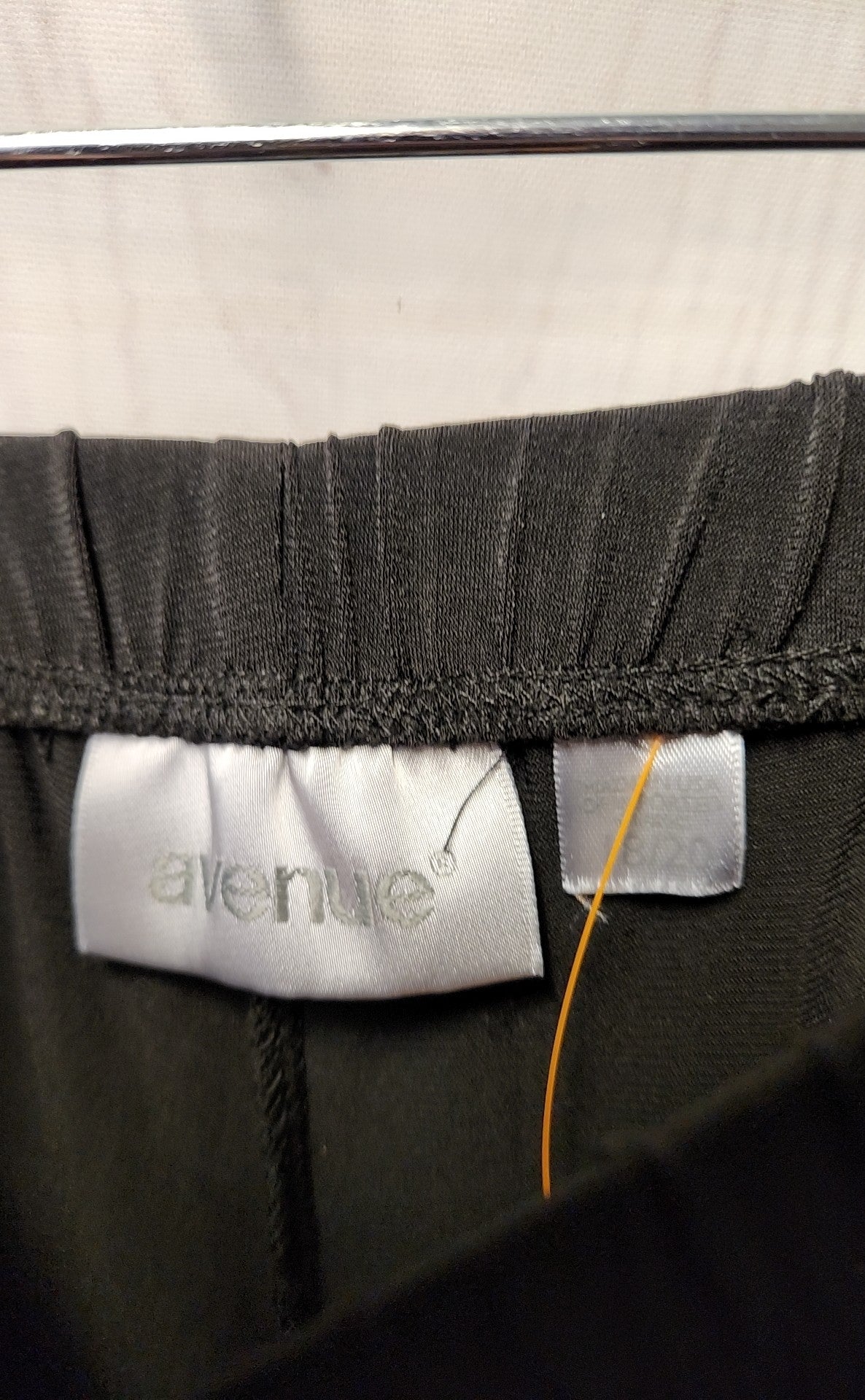 Avenue Women's Size 18/20 Black Pants