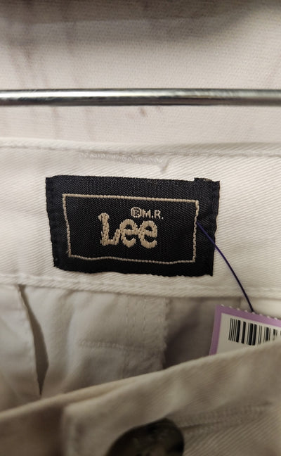 Lee Women's Size 8 White Capris