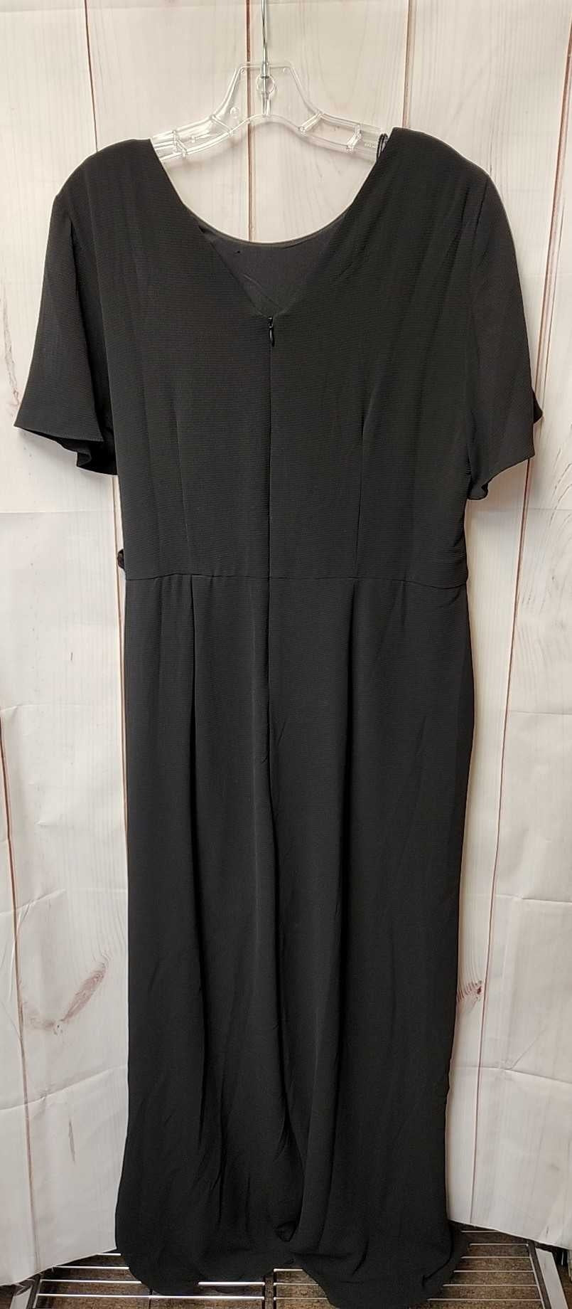 London Times Women's Size 16 Petite Black Jumpsuit