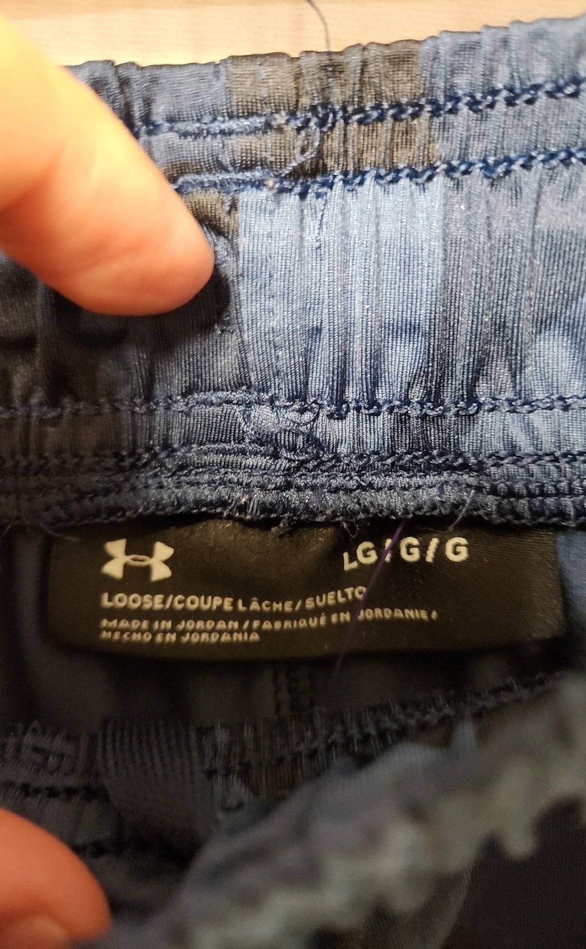 Under Armour Men's Size L Blue Camoflauge Shorts