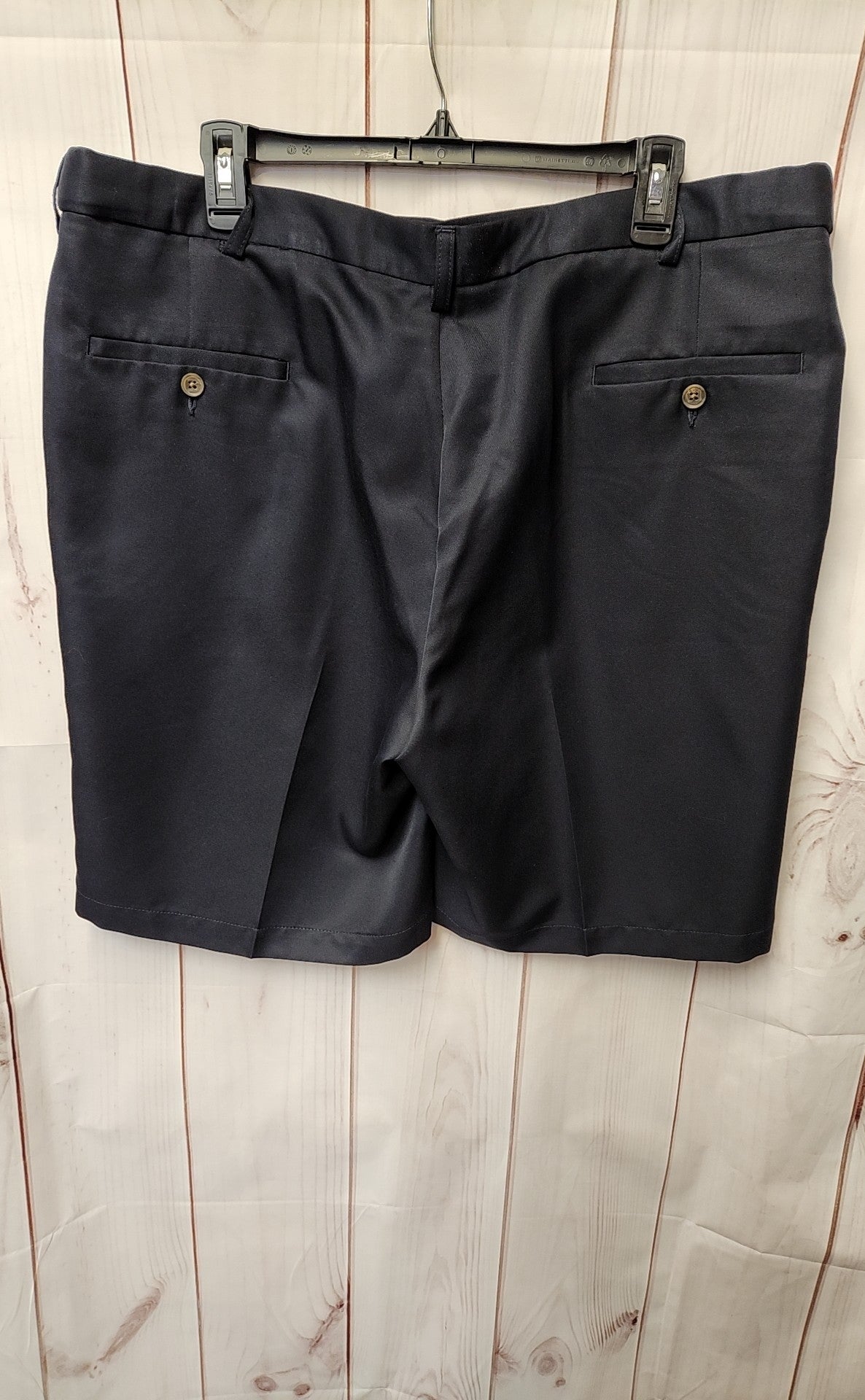 Haggar Men's Size 40 Navy Shorts