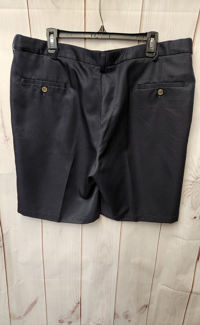 Haggar Men's Size 40 Navy Shorts