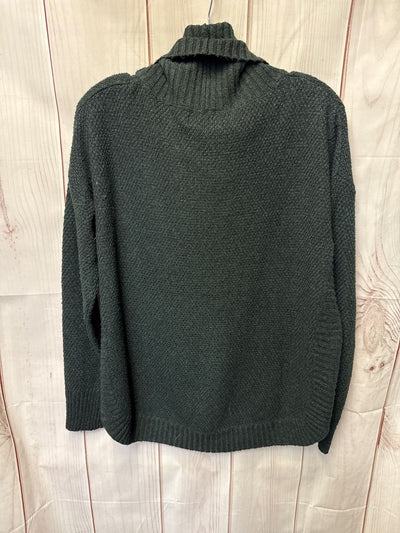 Mia & Tess Women's Size M Green Sweater
