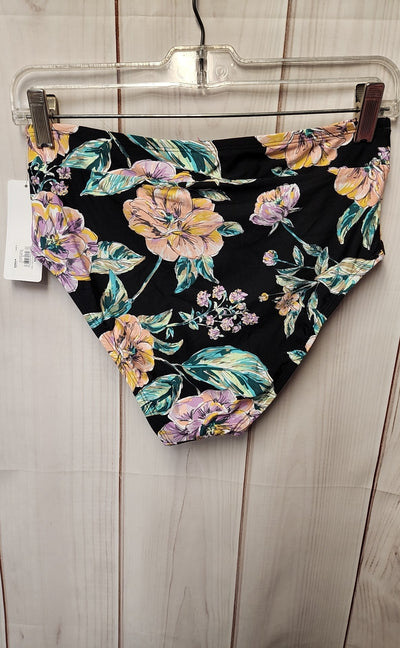 NWT Freshwater Women's Size M Black Floral Swim Bottom