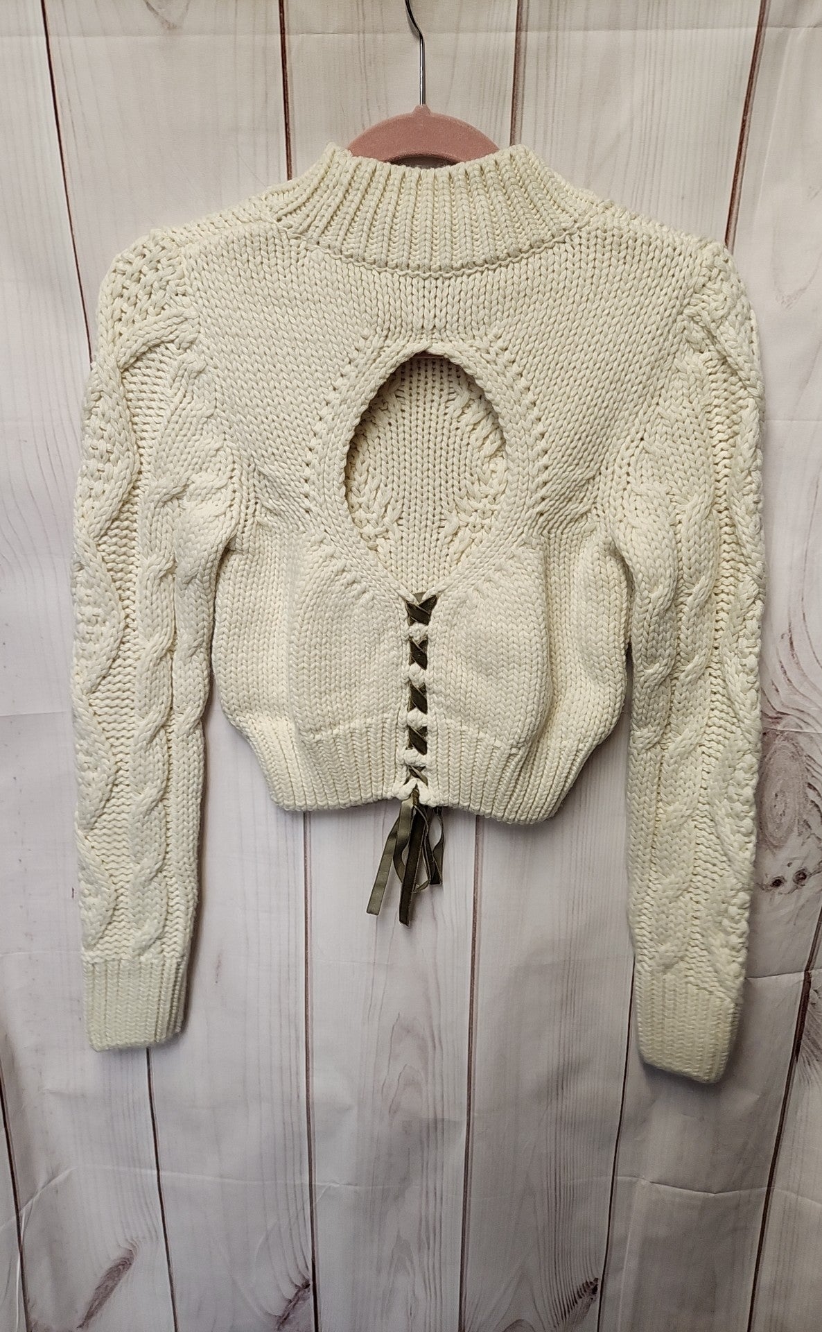 Zara Women's Size S White Sweater