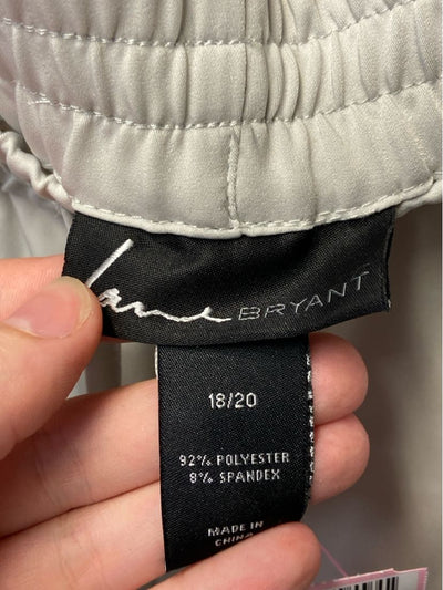 Lane Bryant Women's Size 18 Off-White Pants