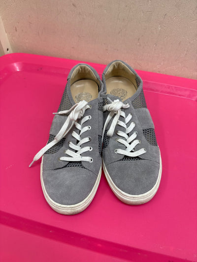 Vince Camuto Women's Size 9-1/2 Gray Sneakers