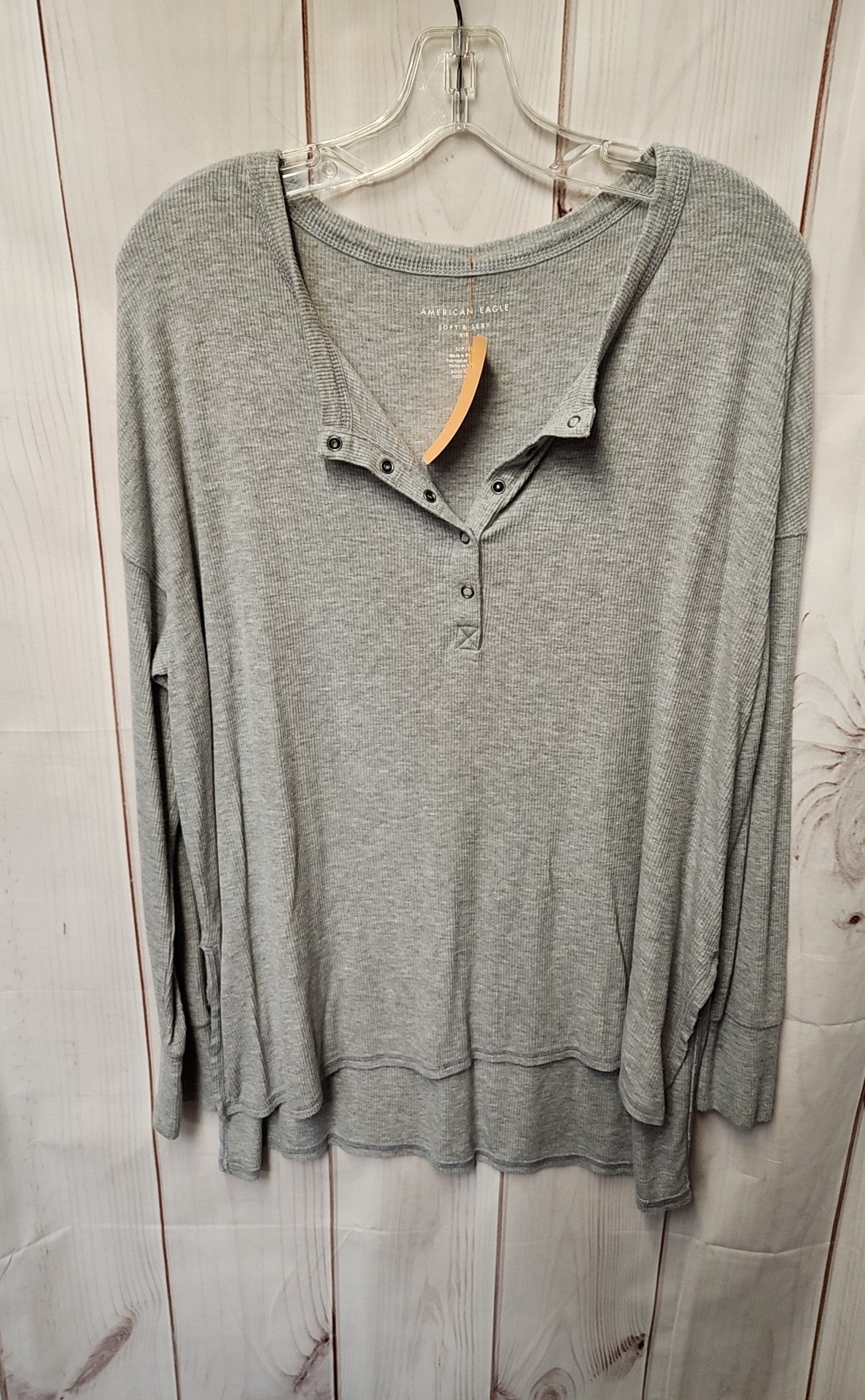 America & Beyond Women's Size S Gray Long Sleeve Top