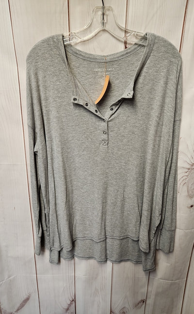 America & Beyond Women's Size S Gray Long Sleeve Top