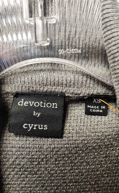 Cyrus Women's Size XS Gray Cardigan