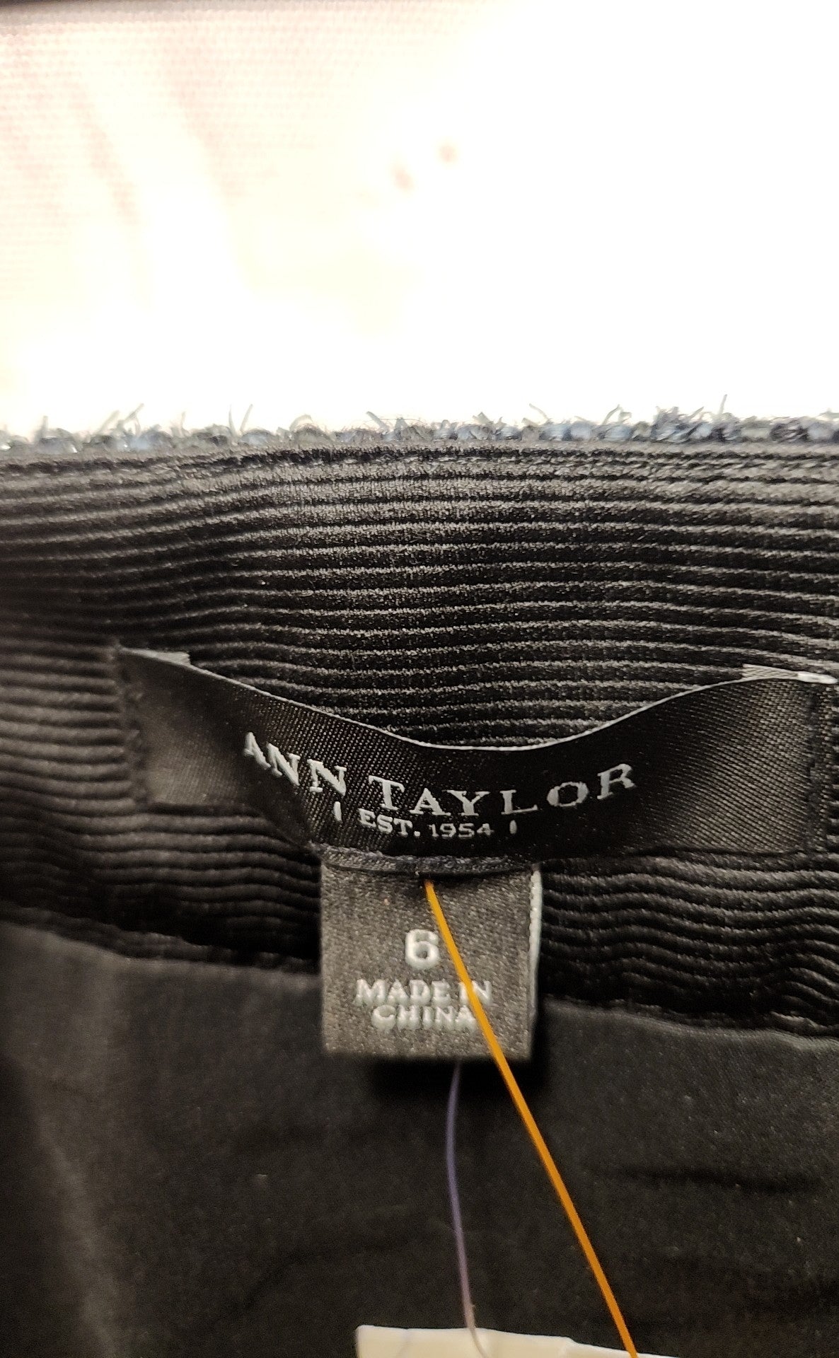 NWT Ann Taylor Women's Size 6 Black Skirt