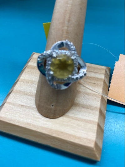 .925 Sterling Silver Size 9 Yellow Stones Ring