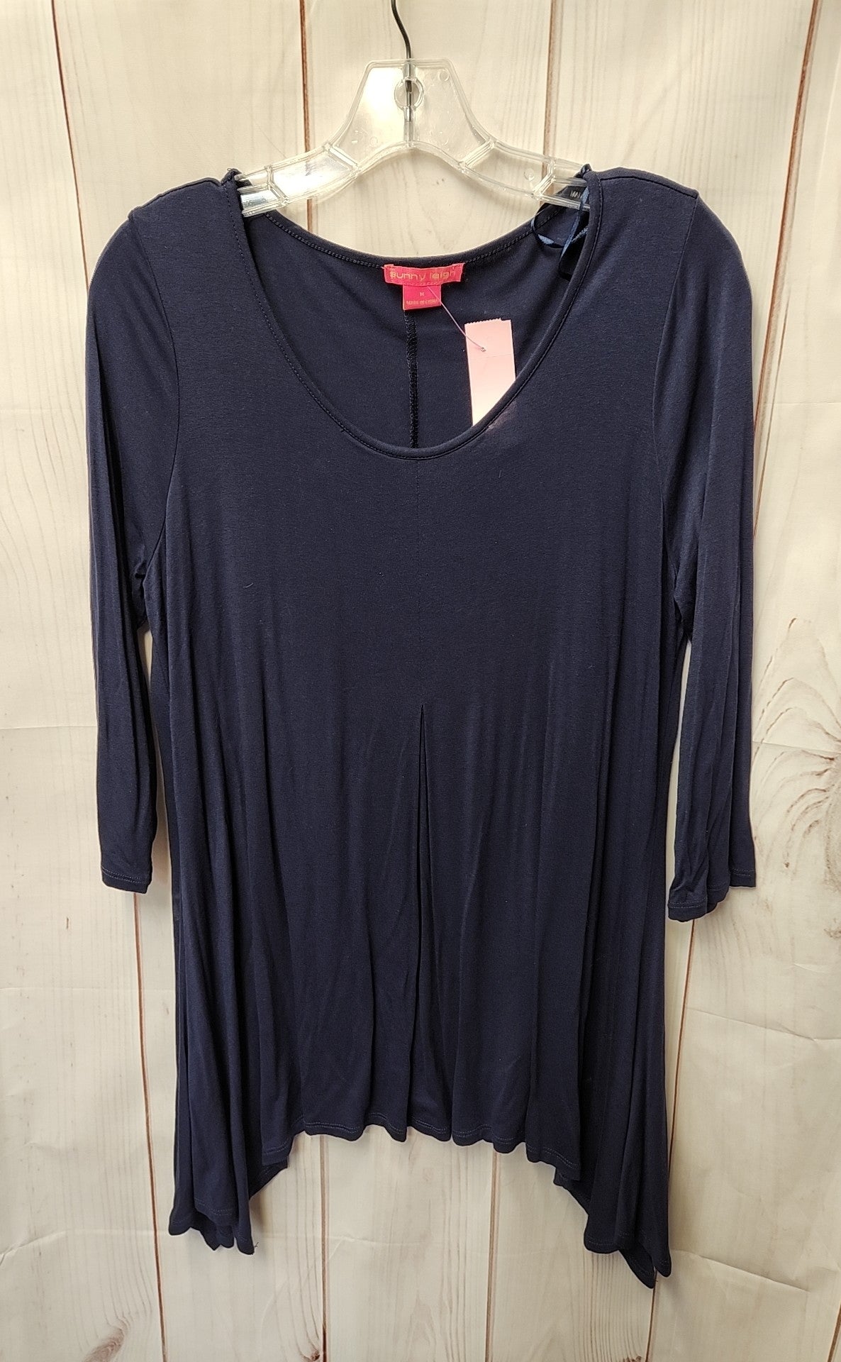 Sunny Leigh Women's Size M Navy 3/4 Sleeve Top
