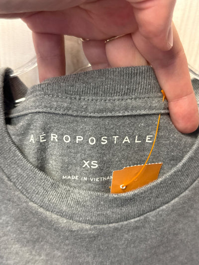 Aeropostale Men's Size XS Gray Shirt
